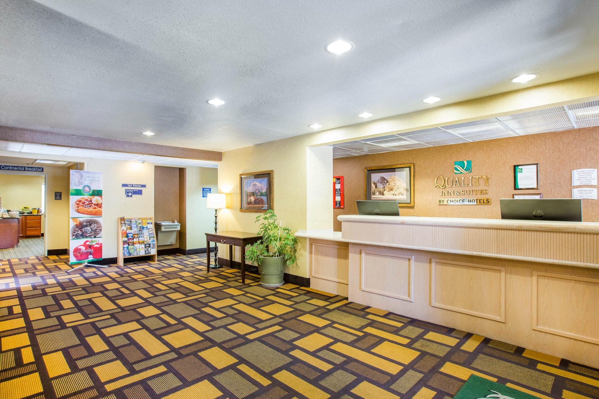 Quality Inn & Suites Уид Экстерьер фото